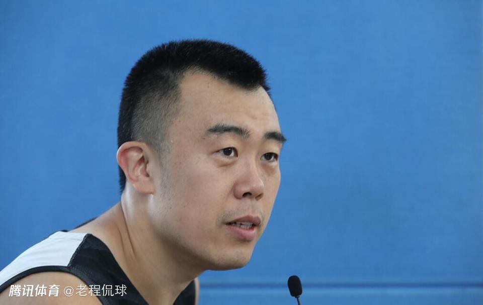 他感慨于这个系列电影从第一部低成本轻巧的网络电影，到了第三部成为成熟的电影，走上院线，“在大家觉得动作片快要销声匿迹的时候，就这么一帮有干劲的电影人，作出了这样的产品，很有趣，动作场面也很好看，美中不足的就是故事有待完善。