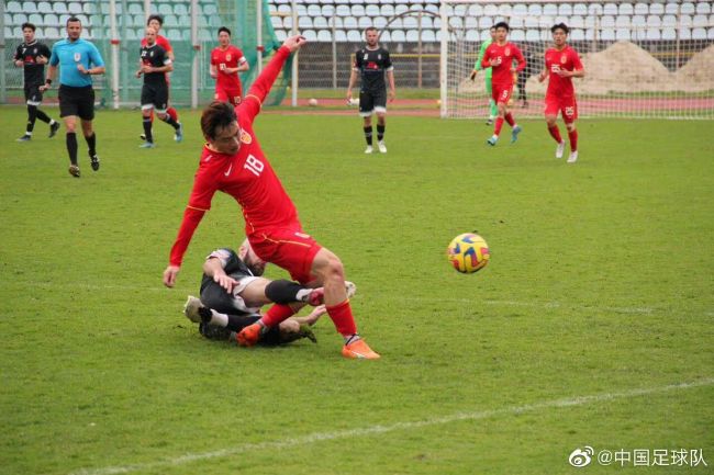 大方认爱卡哥：是的，我们订婚了 锦绣开年！